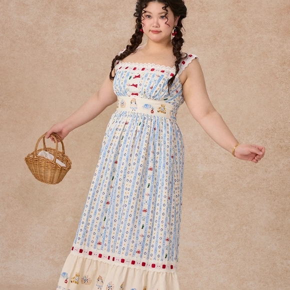 Floral Maxi Dress with Red Cardigan - Picture 9 of 10